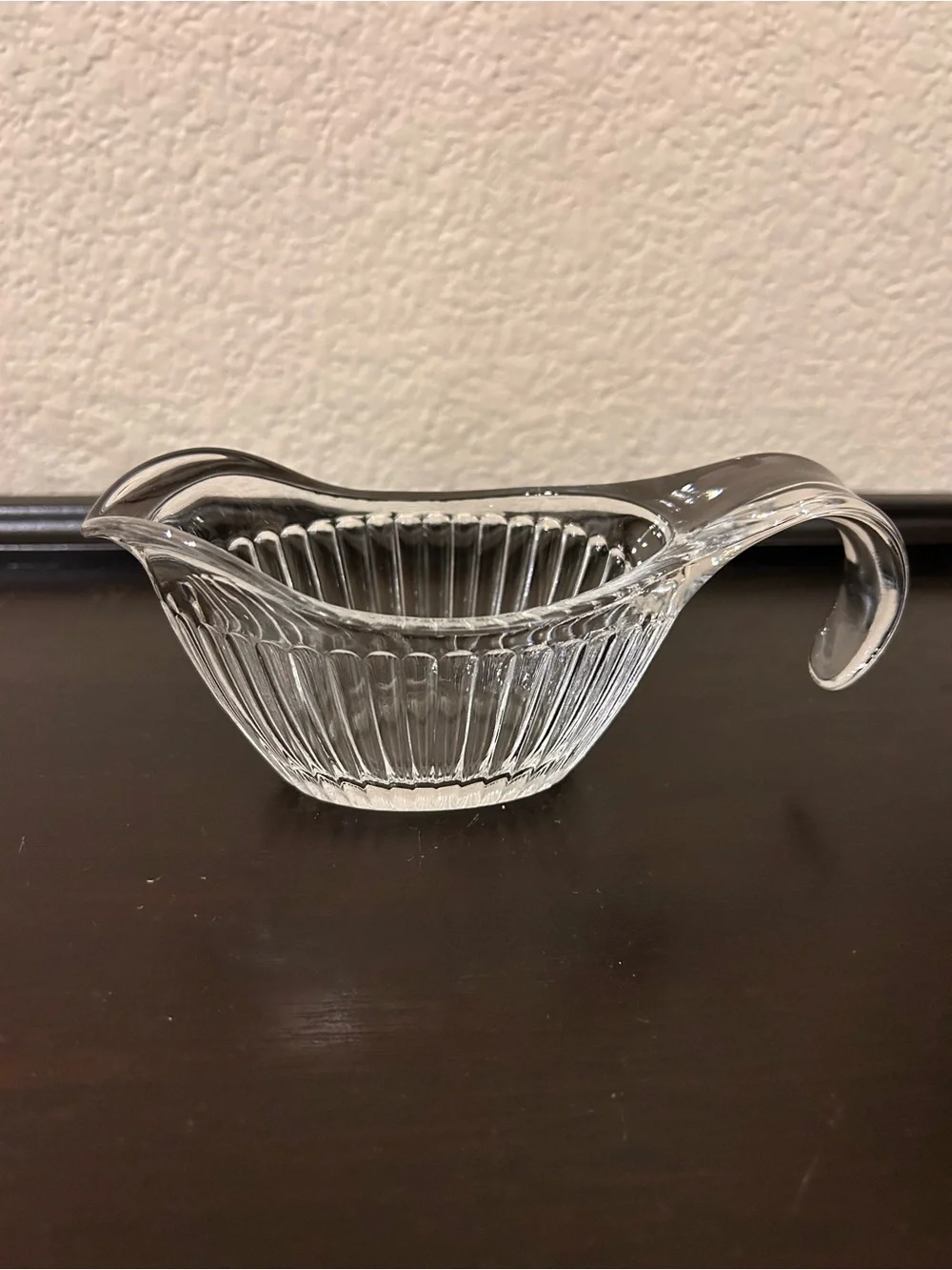 Williams Sonoma Fluted 25% Lead Crystal Gravy Sauce Boat 4 oz excellent